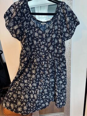 Navy Floral Button-Front Casual Dress
